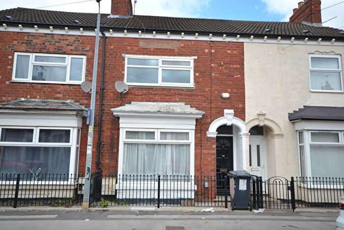 3 Bedroom Terraced House To Rent In Estcourt Street, Hull, HU9