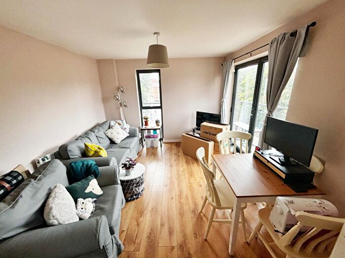 1 Bedroom Apartment To Rent In Watery Street, Sheffield, S3