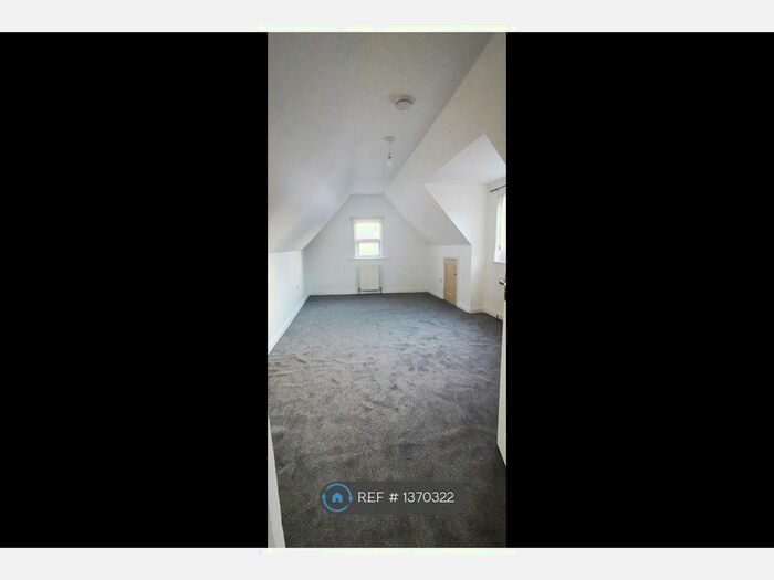 3 Bedroom Flat To Rent In Station Road, Bognor Regis, PO21