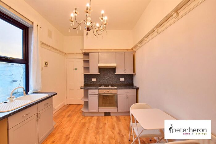 3 Bedroom End Of Terrace House For Sale In Newcastle Road, Fulwell, Sunderland, SR5