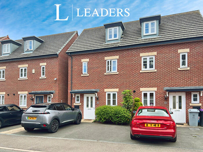 3 Bedroom Semi-Detached House To Rent In Great Northern Gardens, Bourne, PE10