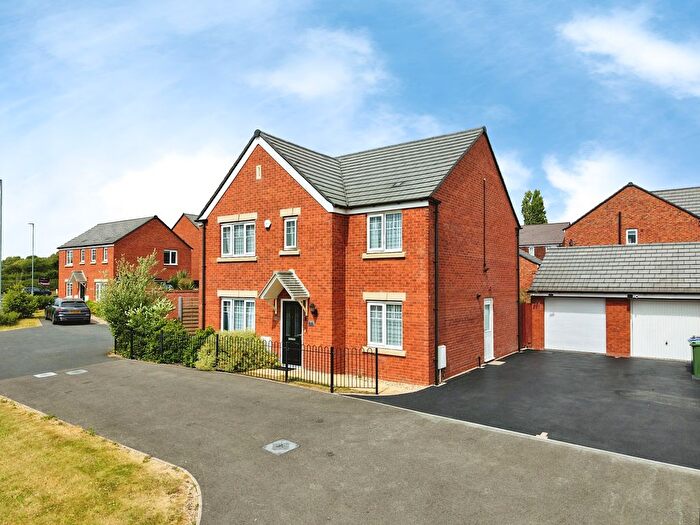 5 Bedroom Detached House For Sale In Rosefinch Drive, Norton Canes, Cannock, WS11