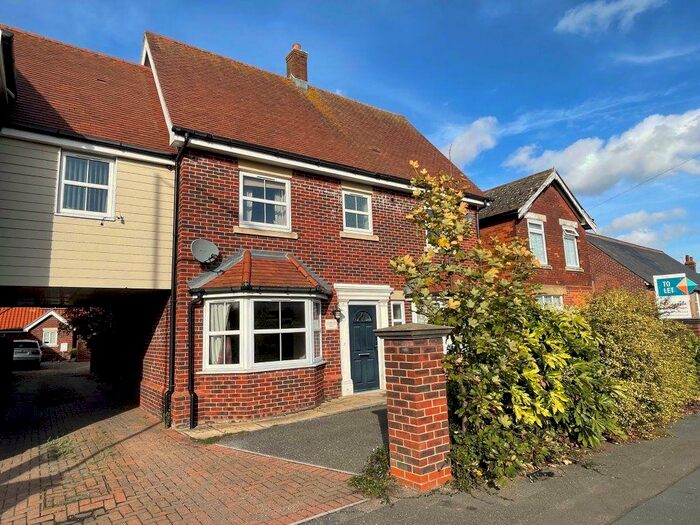 4 Bedroom House To Rent In Stanway, CO3