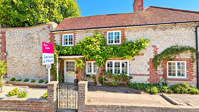 2 Bedroom End Of Terrace House For Sale In North Lane, South Harting, West Sussex, GU31