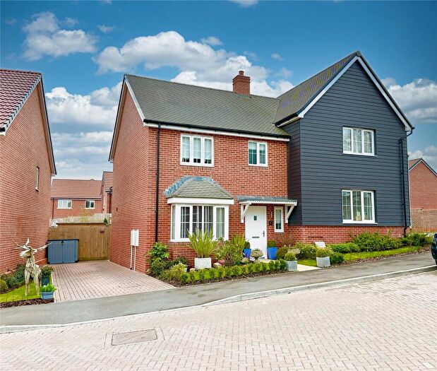 3 Bedroom Semi-Detached House For Sale In Roman Avenue, Blandford St. Mary, Blandford Forum, Dorset, DT11
