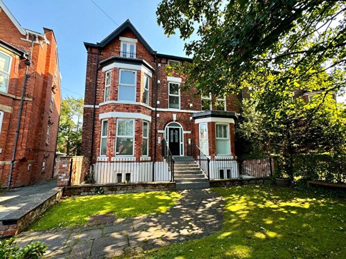 2 Bedroom Flat For Sale In York Road, Chorlton, M21