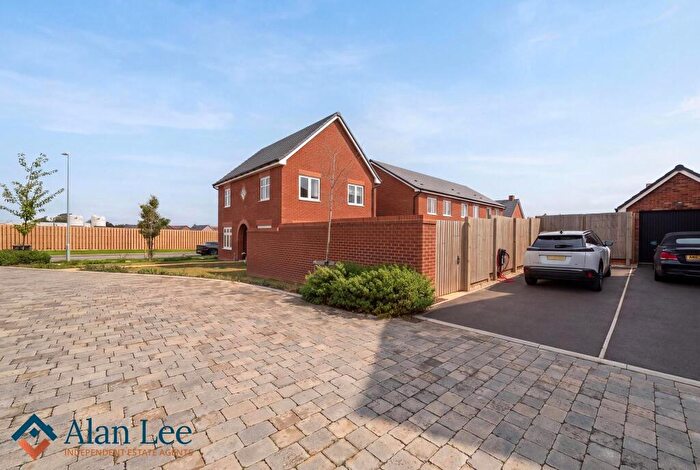 3 Bedroom Detached House For Sale In Sparrow Avenue, Lyme Green - % Shared Ownership Property, SK11