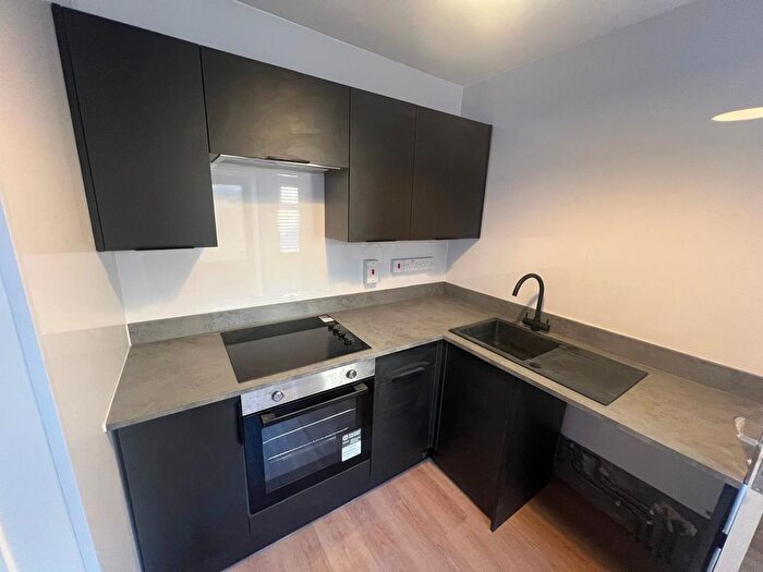 1 Bedroom Flat To Rent In Kingston Road, Riverside, Cardiff, CF11