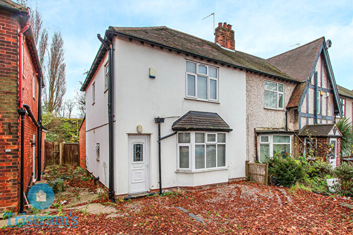 4 Bedroom Semi-Detached House To Rent In Beeston Road, Nottingham, NG7