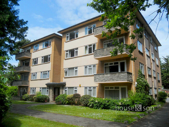 2 Bedroom Apartment To Rent In Burford Court, Manor Road, BH1