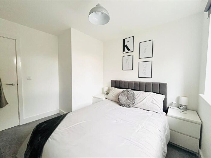 1 Bedroom Apartment For Sale In Queens Terrace, Southampton, SO14
