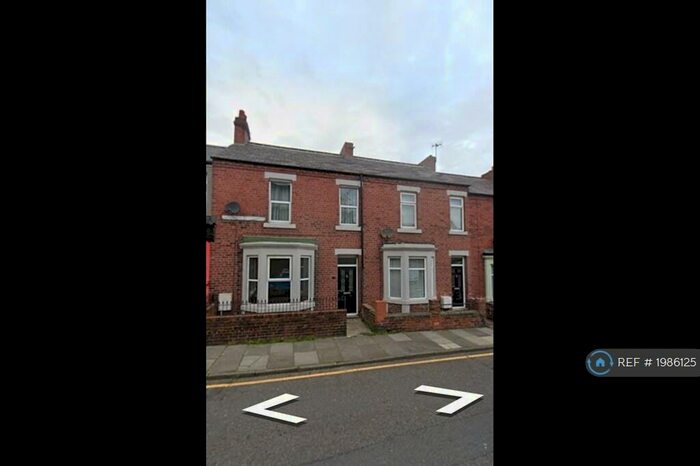 3 Bedroom Terraced House To Rent In Kensington Terrace, Gateshead, NE11
