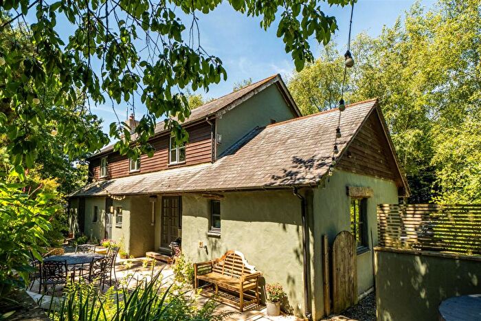4 Bedroom Detached House For Sale In Rezare, Launceston, PL15