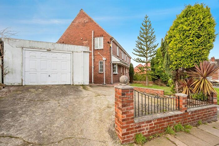 3 Bedroom Semi-Detached House For Sale In Mount Pleasant Road, Wath-Upon-Dearne, Rotherham, S63