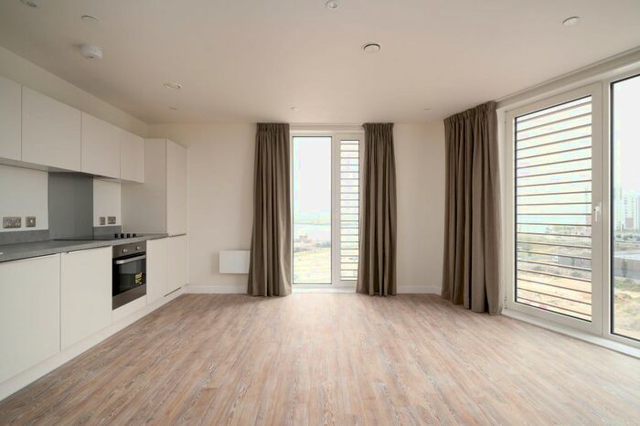 2 Bedroom Flat To Rent In The Kell, Gillingham Gate Road, Gillingham, ME4
