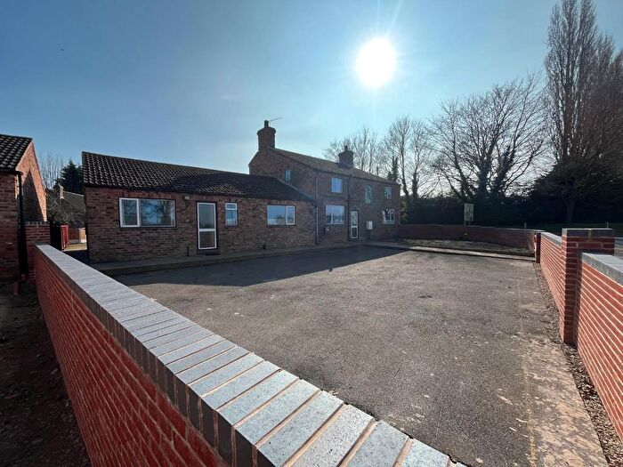 4 Bedroom Detached House For Sale In Woodhouse Road, Belton, Doncaster, DN9