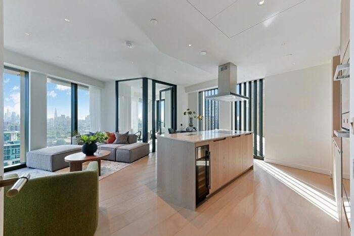 2 Bedroom Flat To Rent In River Park Tower, Nine Elms, London, SW8