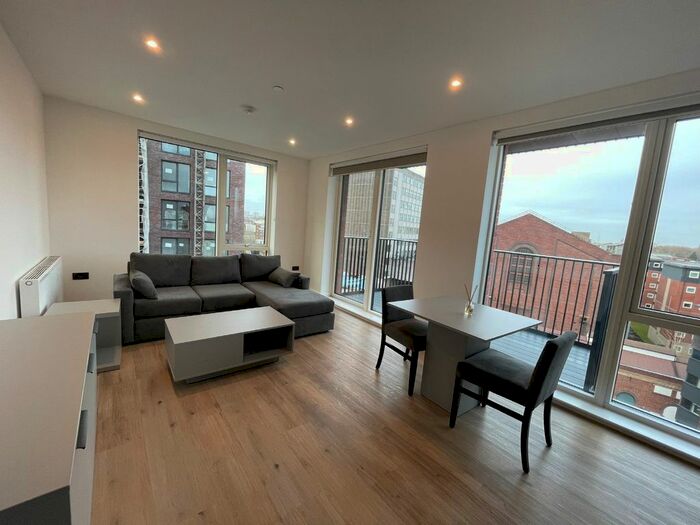 2 Bedroom Flat To Rent In Shadwell Street, Birmingham, B4