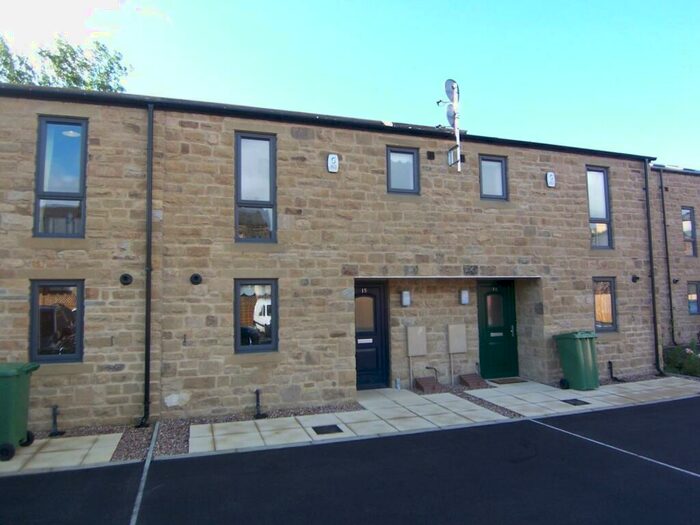 3 Bedroom House To Rent In Owens Quay, Bingley, West Yorkshire, Uk, BD16