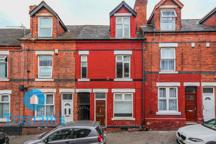 3 Bedroom Terraced House To Rent In Westwood Road, Nottingham, NG2