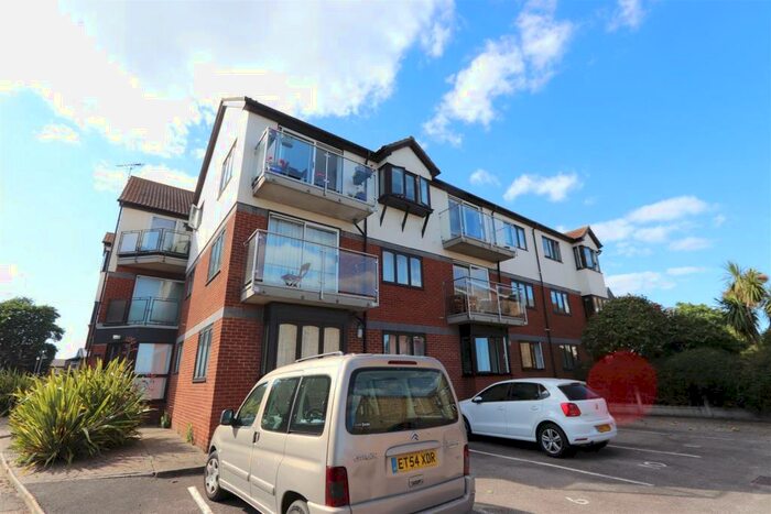 1 Bedroom Flat To Rent In Rampart Street, Shoeburyness, Southend-On-Sea, SS3