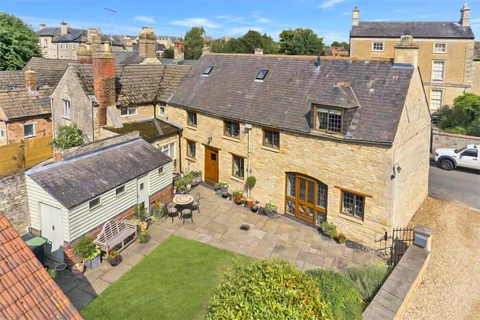 3 Bedroom Semi-Detached House For Sale In West Street, King's Cliffe, Peterborough, PE8