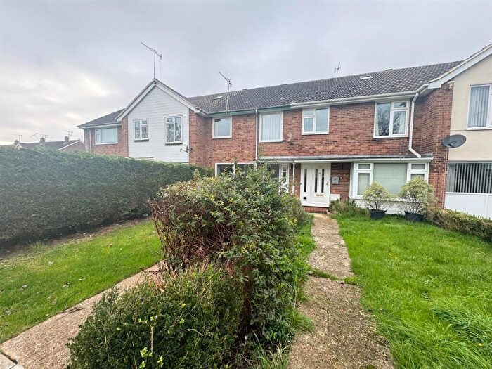 3 Bedroom Terraced House To Rent In Roman Walk, Sompting, Lancing, BN15