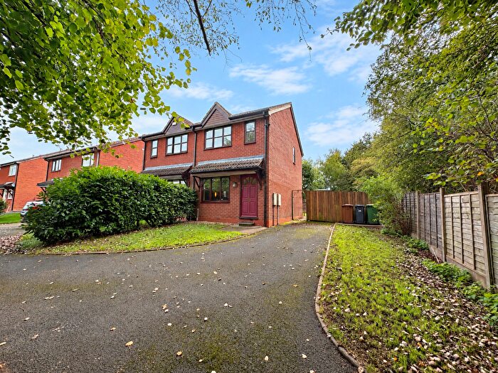 2 Bedroom Semi-Detached House For Sale In Blithfield Road, Walsall, WS8