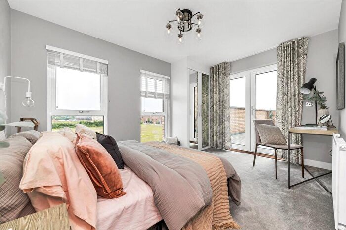 2 Bedroom Apartment For Sale In Cambridge Road, Cambridge, CB3