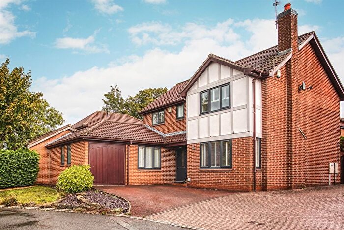 4 Bedroom Property To Rent In Netherwood Court, Allestree, Derby, DE22