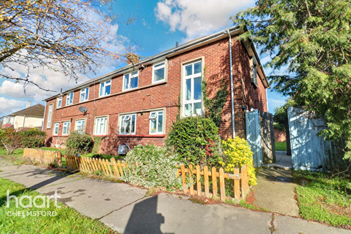 2 Bedroom Maisonette For Sale In Avon Road, Chelmsford, CM1