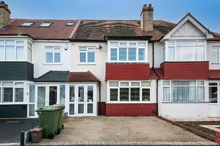 3 Bedroom Terraced House To Rent In Priory Crescent, Cheam, SM3