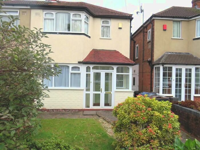 2 Bedroom Property To Rent In Lower White Road, Quinton, Birmingham, B32