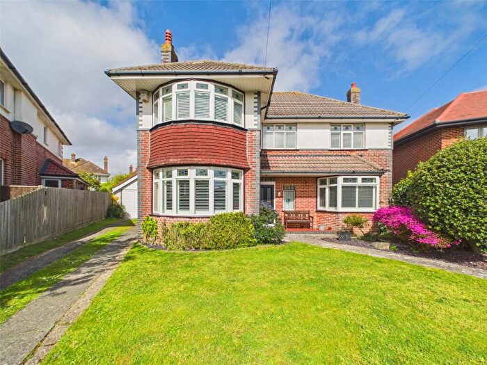 4 Bedroom Detached House For Sale In Newstead Road, Bournemouth, Dorset, BH6