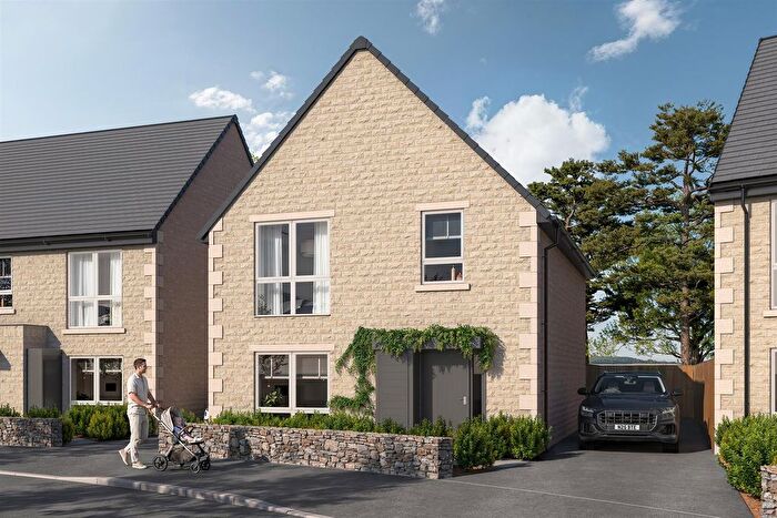 4 Bedroom Detached House For Sale In Blackburn Road, Edenfield, BL0