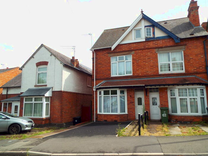 3 Bedroom House To Rent In Easemore Road, Redditch, B98