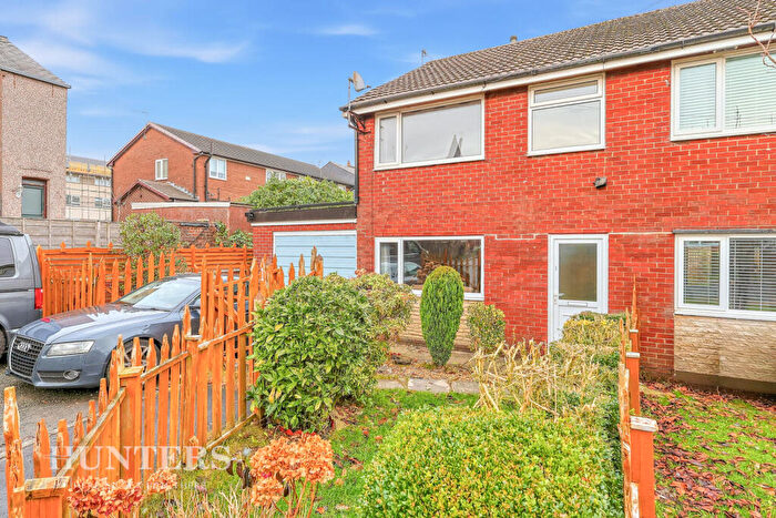 3 Bedroom End Of Terrace House For Sale In Dearnley Close, Littleborough, OL15