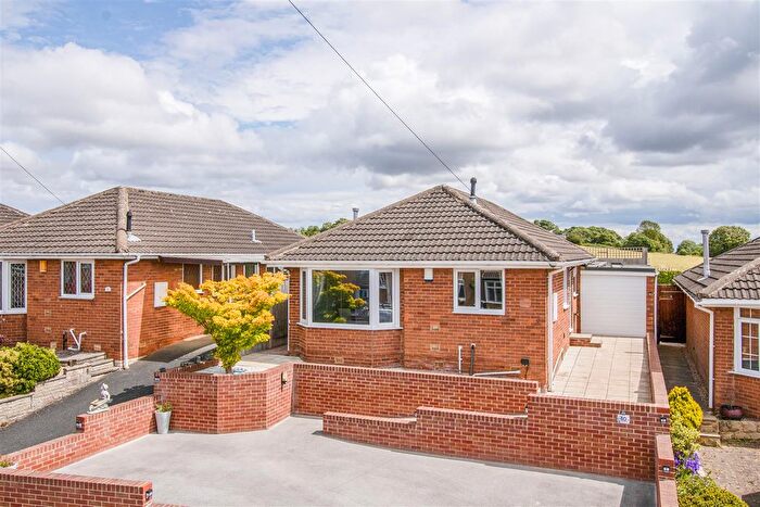2 Bedroom Detached Bungalow For Sale In Wentworth Drive, Crofton, WF4
