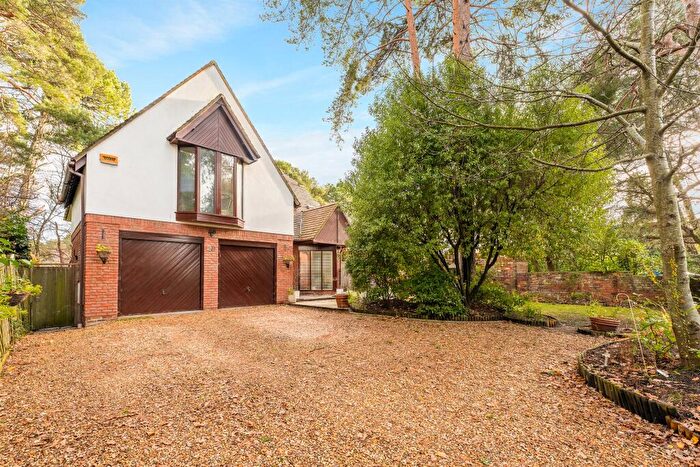 4 Bedroom Detached House For Sale In Broadstone, BH18