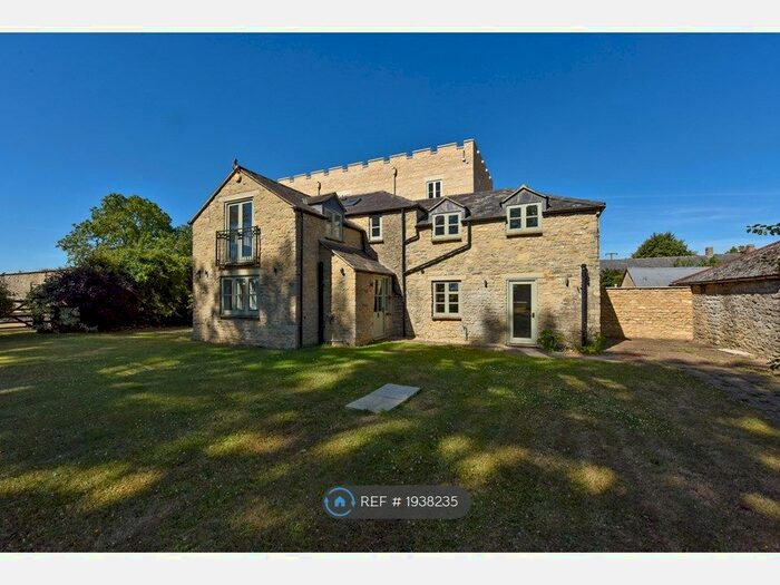 4 Bedroom Detached House To Rent In Tower Farm Cottages, Bicester, OX27