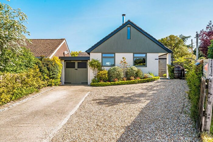 4 Bedroom Property To Rent In Old Kennels Lane, Winchester, SO22