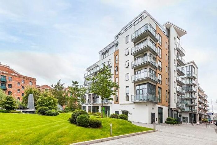 1 Bedroom Flat To Rent In Seven Sea Gardens, London, E3