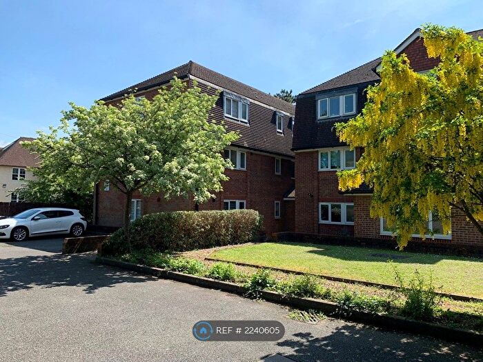 2 Bedroom Flat To Rent In Croham Road, South Croydon, CR2