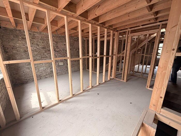 5 Bedroom Terraced House For Sale In Newchurch Road, Stacksteads, Bacup, OL13