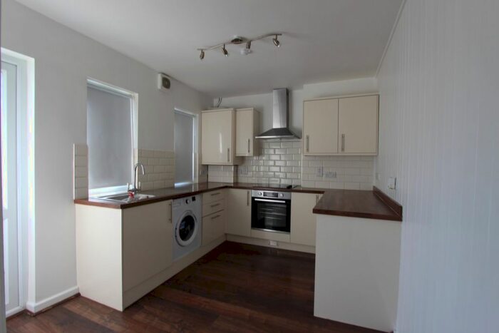 4 Bedroom Terraced House To Rent In White Hart Lane, London, N17