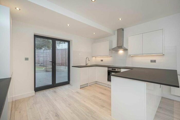1 Bedroom Flat To Rent In Acton Lane, London, NW10