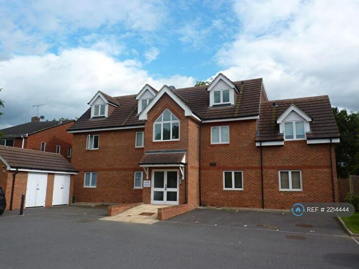 1 Bedroom Penthouse To Rent In Copse House, Wokingham, RG41