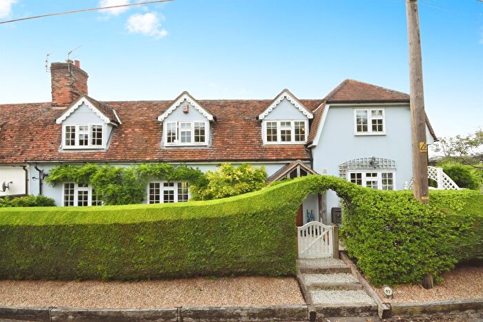 4 Bedroom Semi-Detached House For Sale In Colne Road, Coggeshall, Colchester, CO6