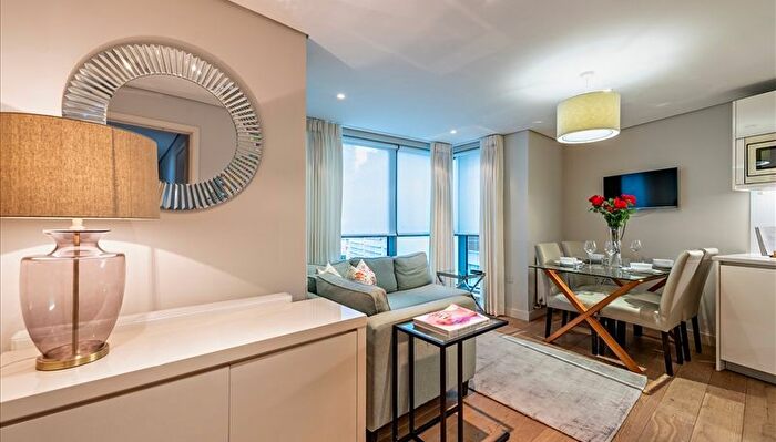 3 Bedroom Flat To Rent In Merchant Square East, London, W2