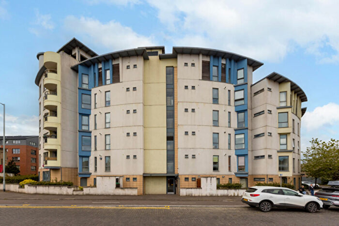 2 Bedroom Flat For Sale In , Dock Street, Edinburgh, EH6